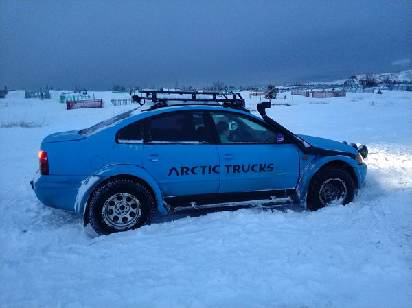 Passat B5 alias Arctic Truck - feststeckend im Schnee