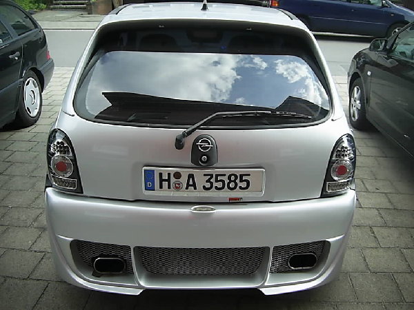 Opel Corsa BT14.JPG