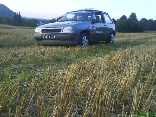 corsa a.jpg
