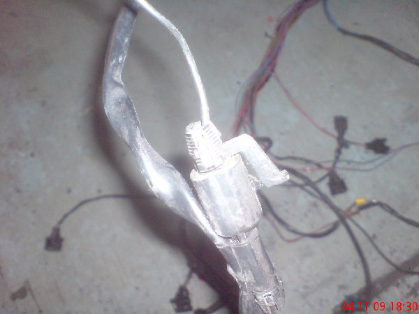 was hat dieses kabel bzw stecker für eine bedeutung <br />kl.15 ??