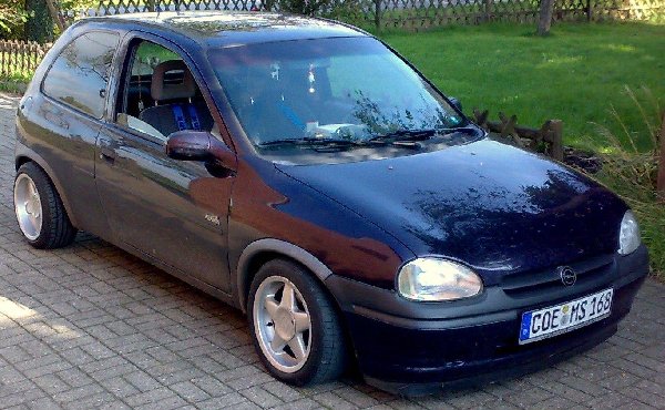 Mit neuen Felgen.jpg