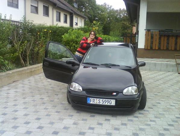 Meine Freundin mit ihm kurz nachm Kauf