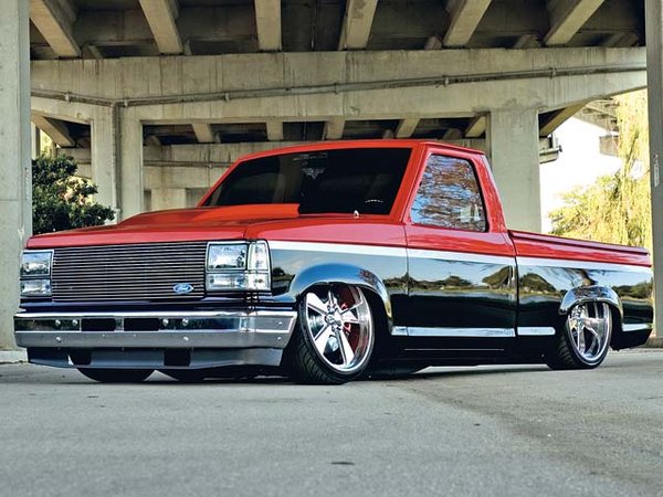 0702mt_01_z+custom_1992_ford_ranger+front_drivers_side_view.jpg
